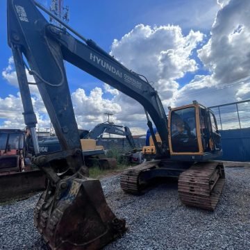 Escavadeira Hyundai R200-9B 2020
